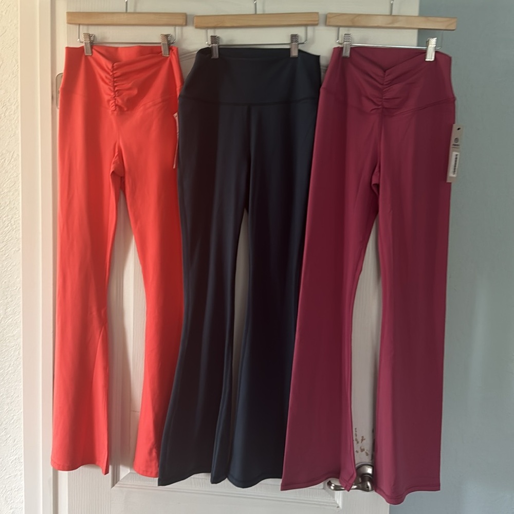 MonoB Flare Leggings